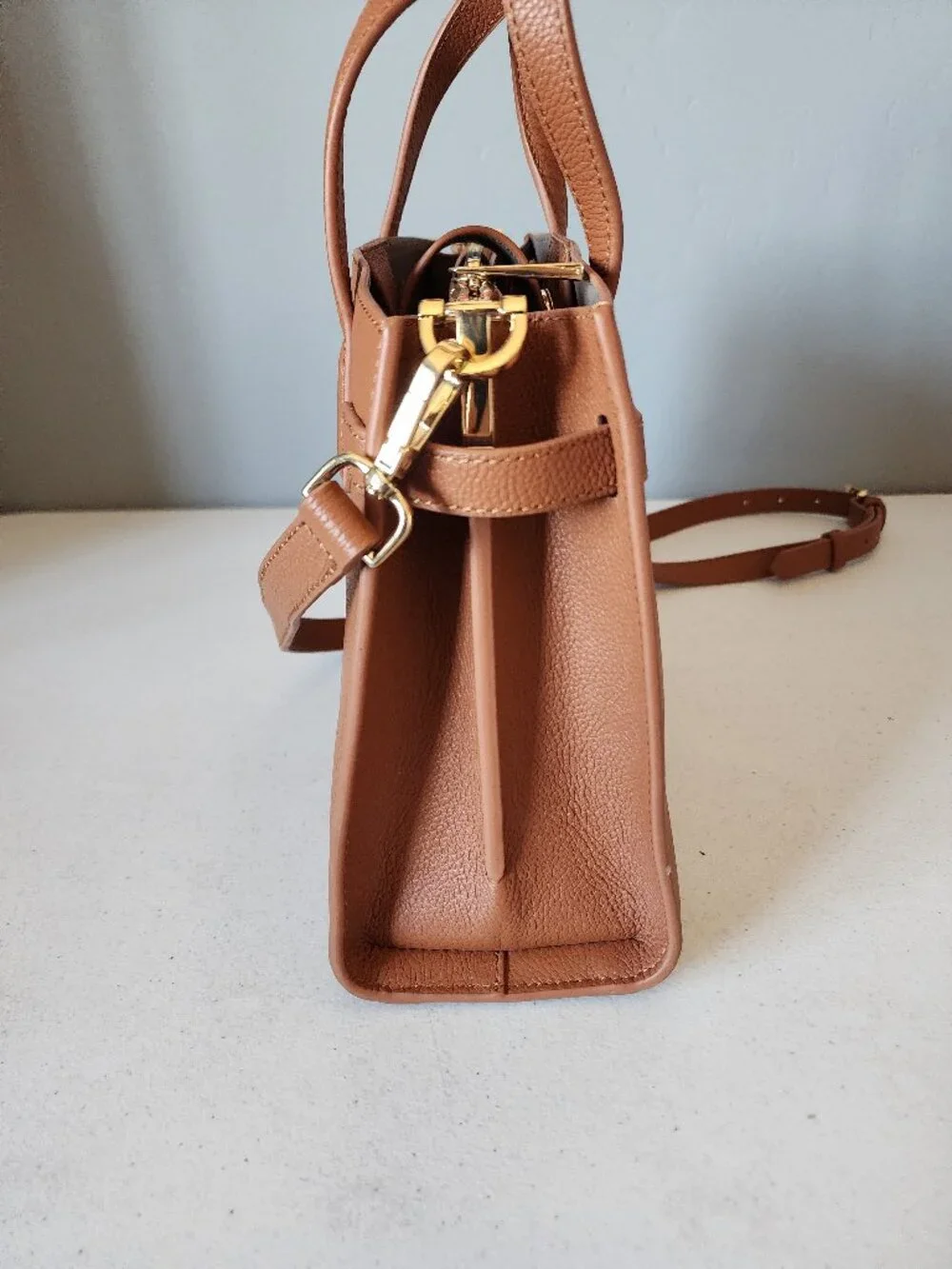 Quince zip closure qunice